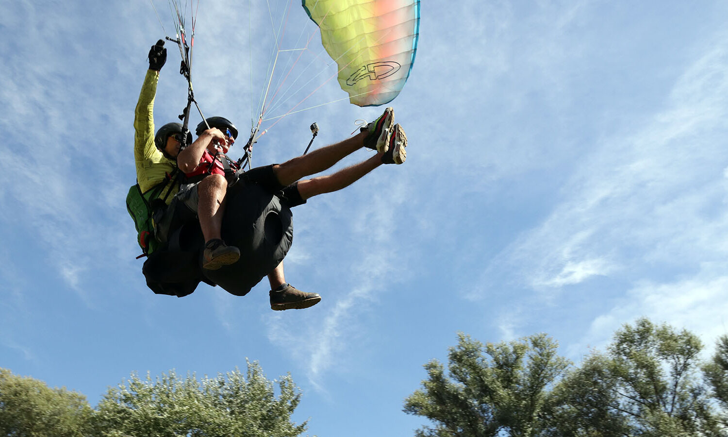 Paragliding Ohrid - Approaching Landing